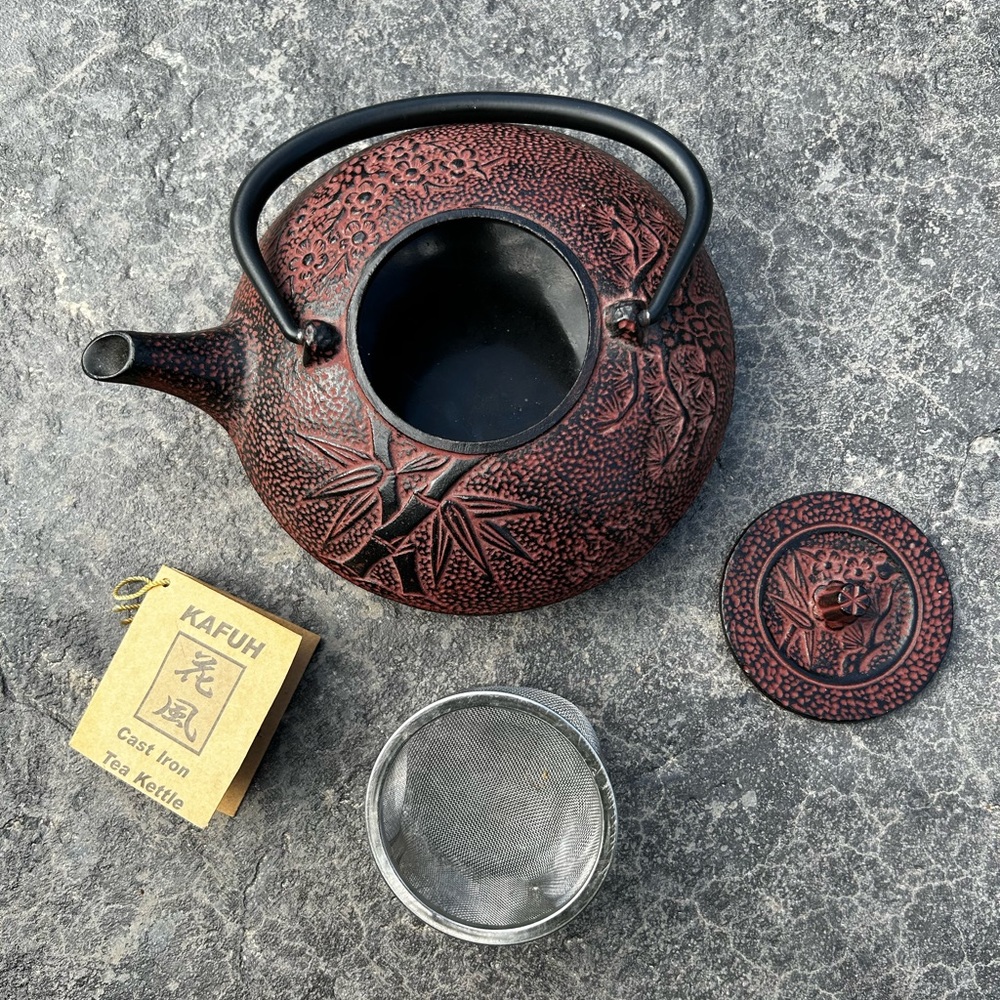 Original KAFUH Japanese cast iron tea pot. A true cast iron work of art. $50